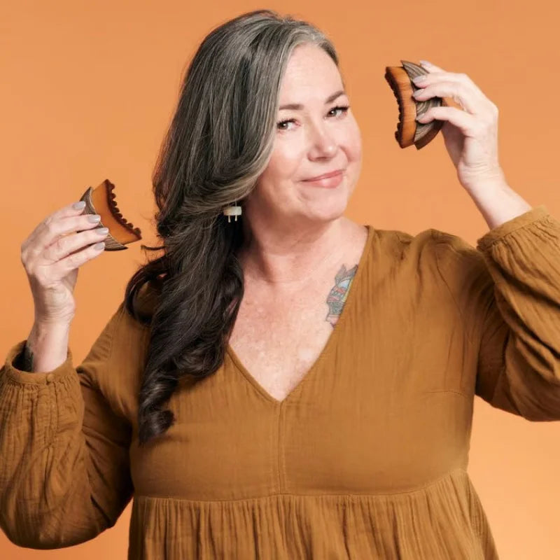 Revitalize Your Beauty: Lymphatic Contour Face Brush & Gua Sha Set for Sculpted Eyes and Neck Care